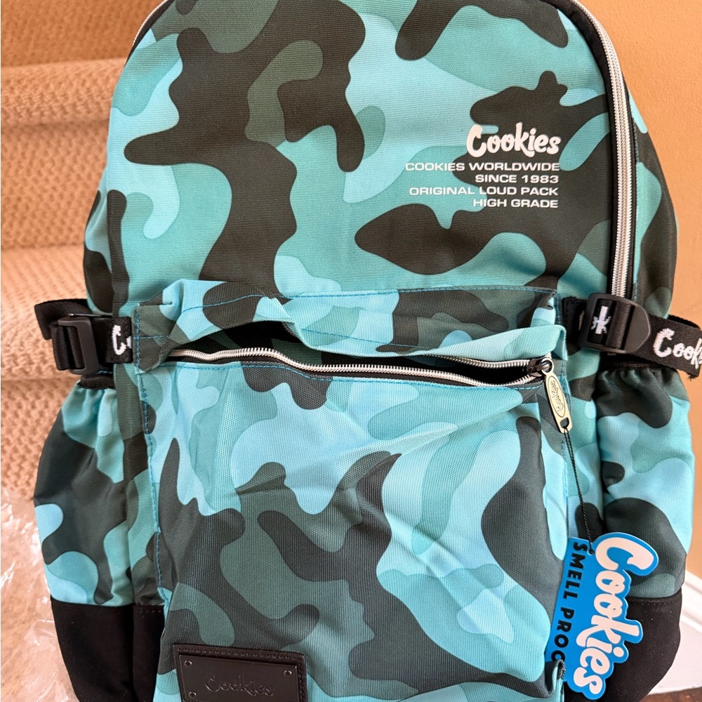 Cookies Camouflage Backpack - Picture 4 of 9